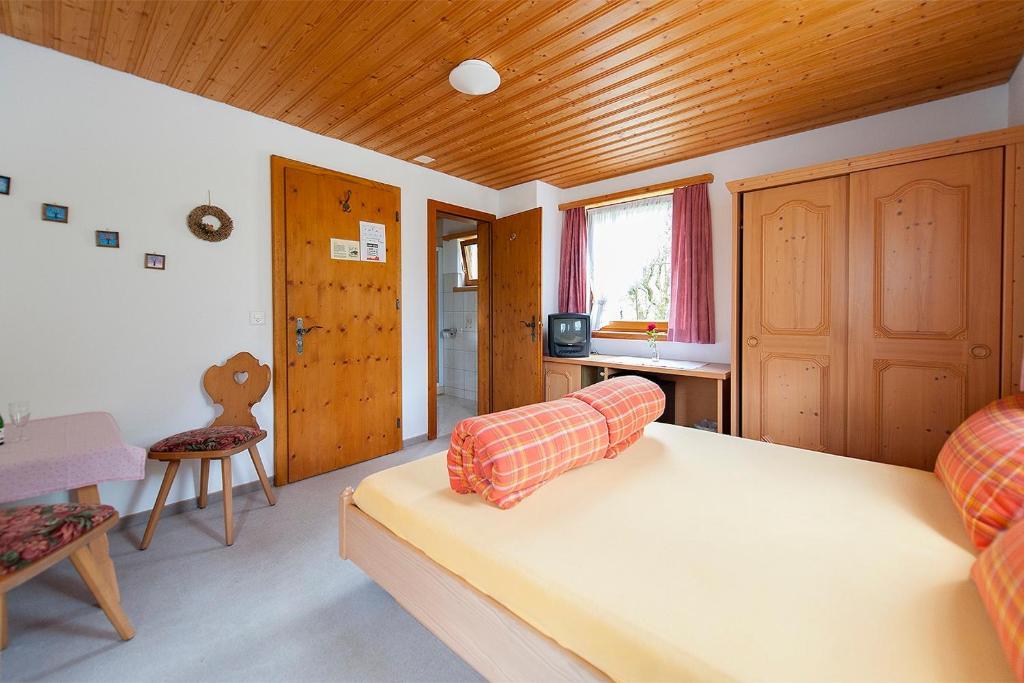 Hotel Cuntera Curaglia الغرفة الصورة