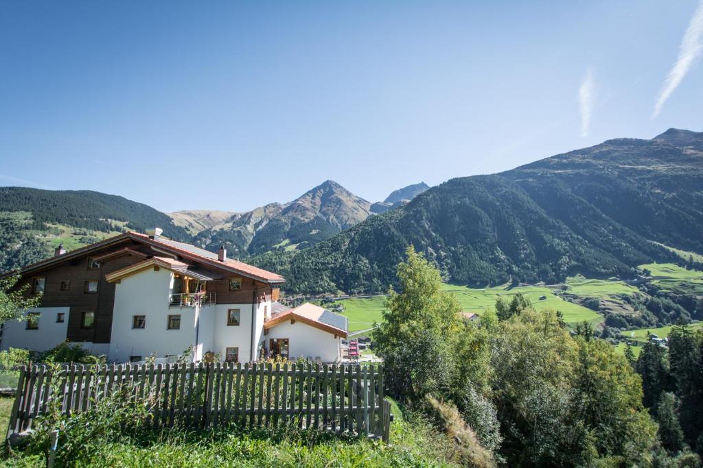 Hotel Cuntera Curaglia المظهر الخارجي الصورة